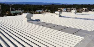 D工場様　鋼板屋根遮熱塗装